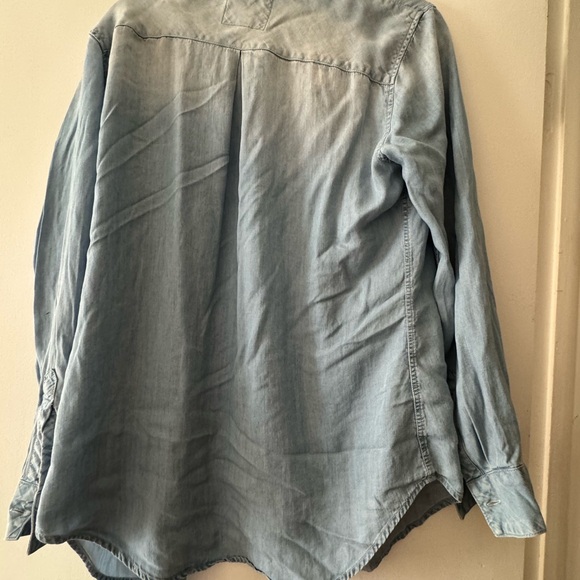 Rails VERY SOFT denim color shirt - Picture 8 of 9
